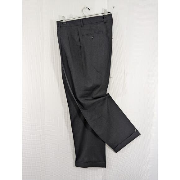 JOSEPH A. BANK! SMART CHARCOAL GRAY WOOL PLEATED FRONT, CUFFED SLACKS! SZ 36x30 - Picture 3 of 11